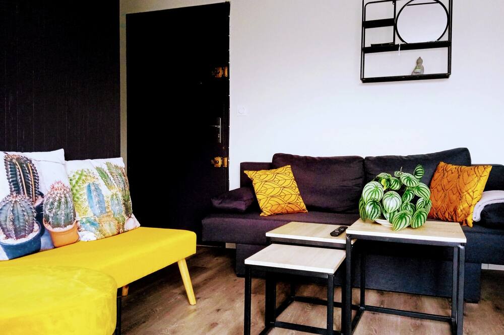 Photo of Livingroom in La Madeleine-Bellevue