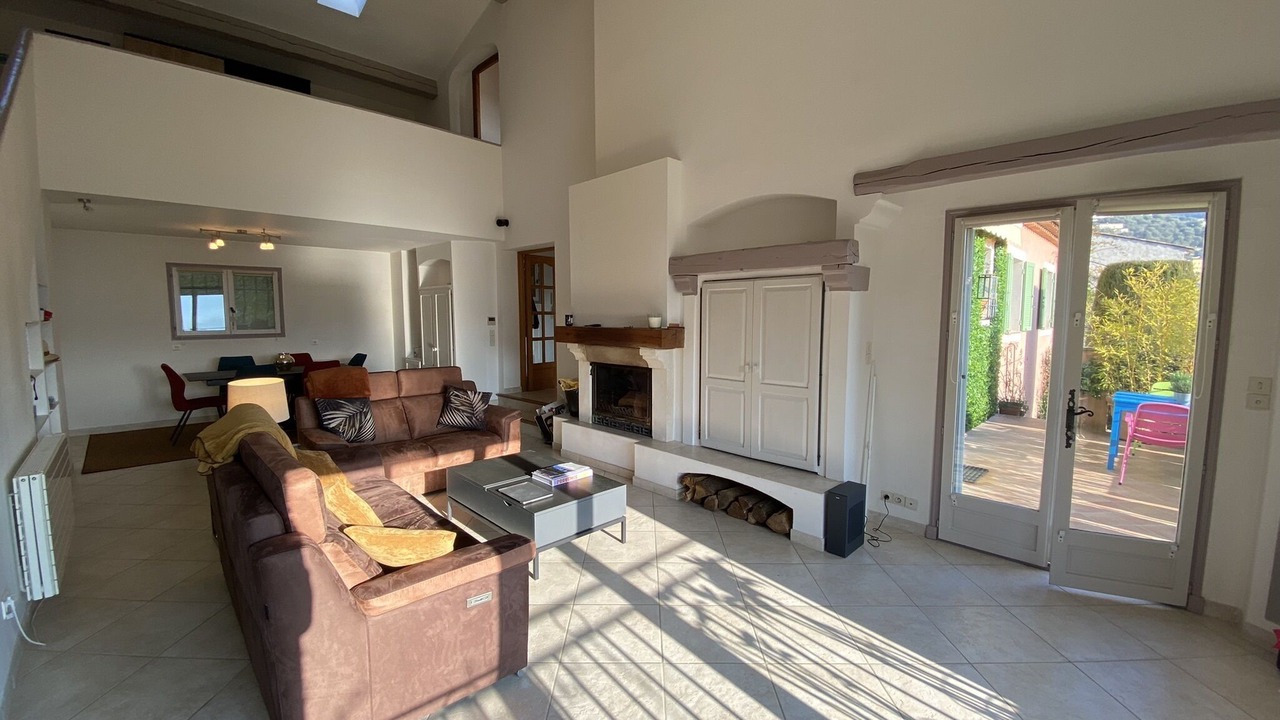 Photo of Livingroom in Tourrette-Levens