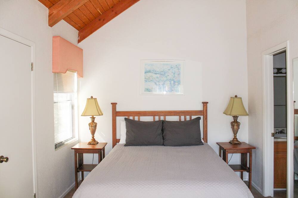 Photo of Bedroom in New Braunfels