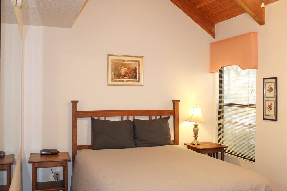 Photo of Bedroom in New Braunfels