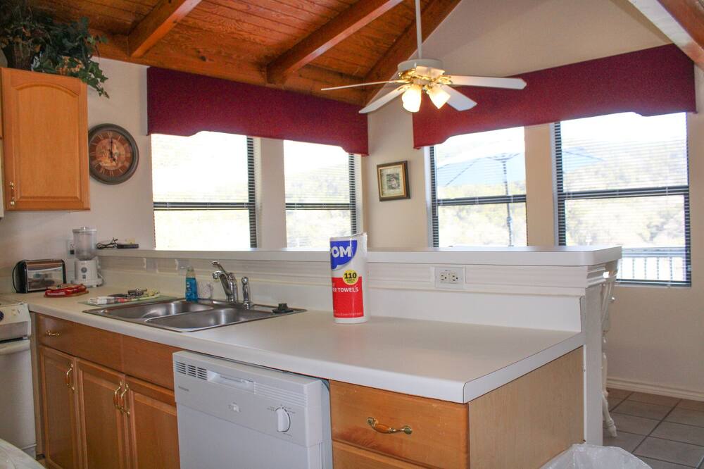 Photo of Kitchen in New Braunfels