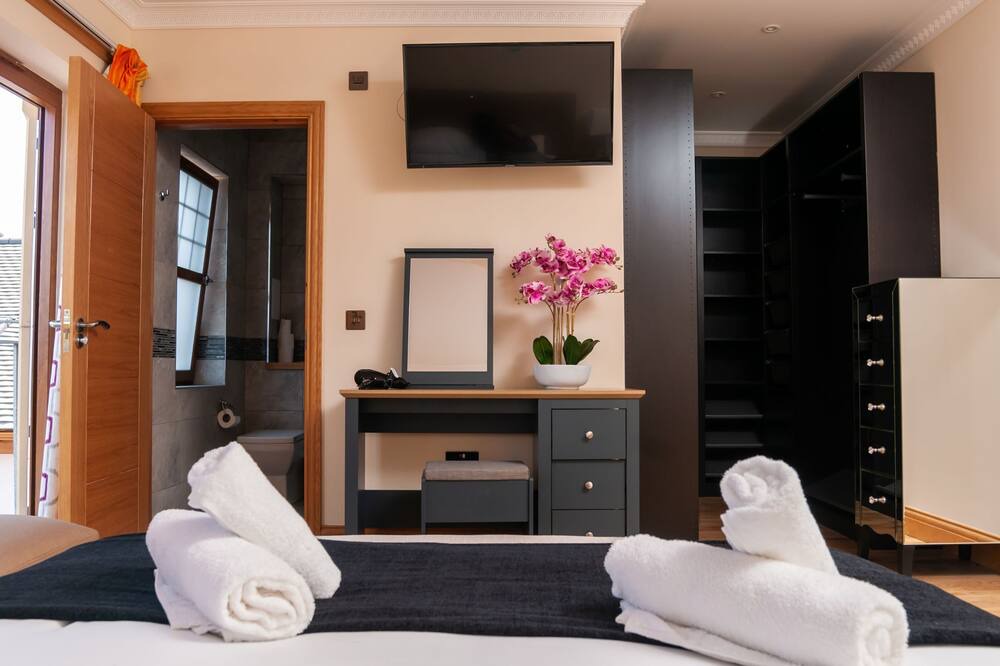 Photo of Bedroom in MacMerry