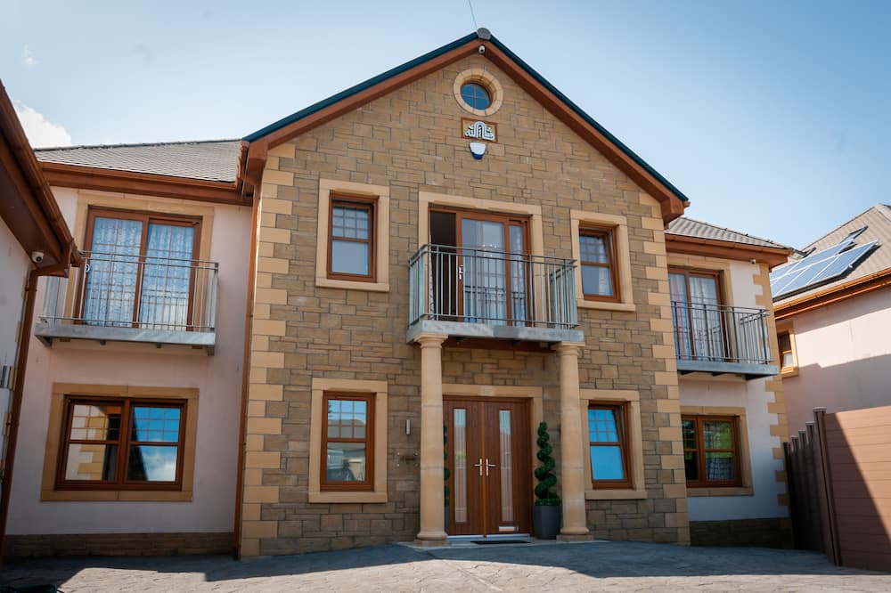 Photo of Outdoor in MacMerry