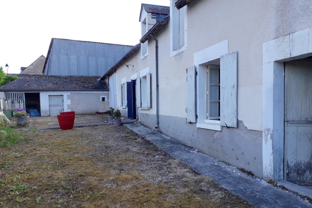Photo of Outdoor in Lucay-le-Male