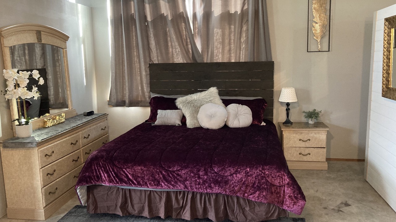 Photo of Bedroom in Allyn-Grapeview