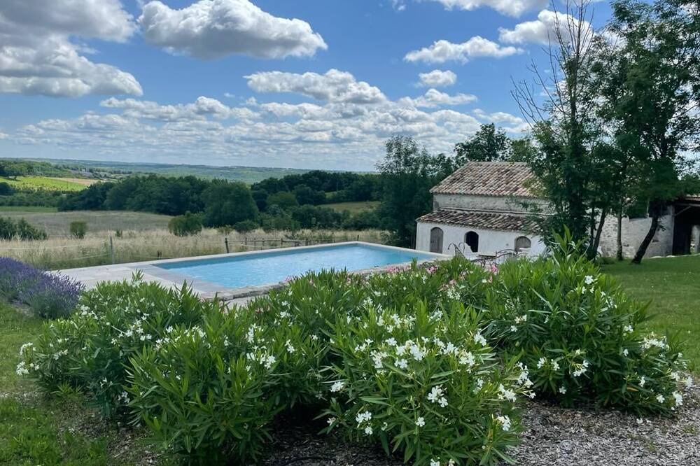 Photo of Outdoor in Montaigu-de-Quercy