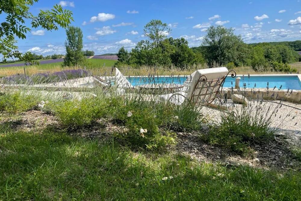 Photo of Outdoor in Montaigu-de-Quercy