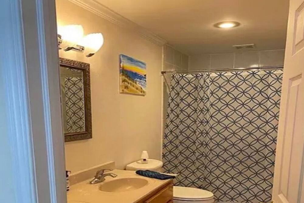 Photo of Bathroom in Copeland