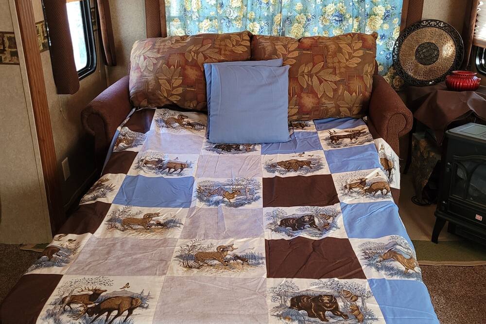 Photo of Bedroom in Tillman County