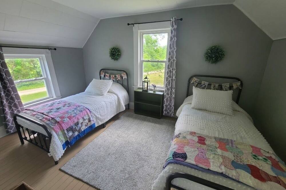 Photo of Bedroom in Rosebud