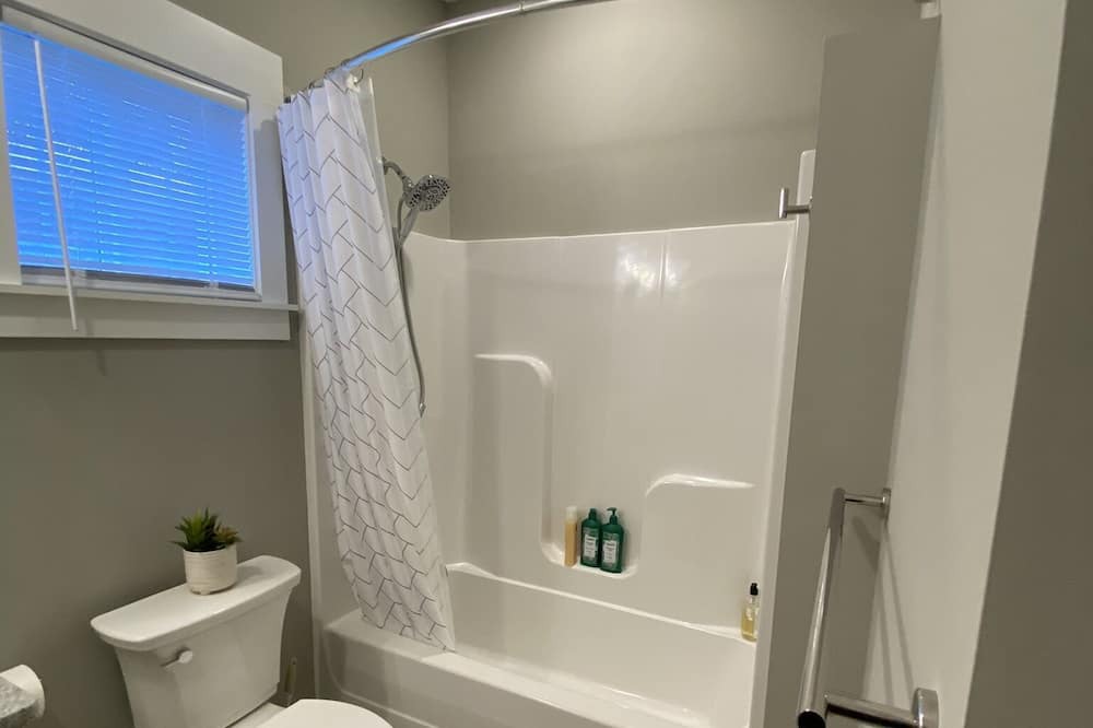 Photo of Bathroom in Apison