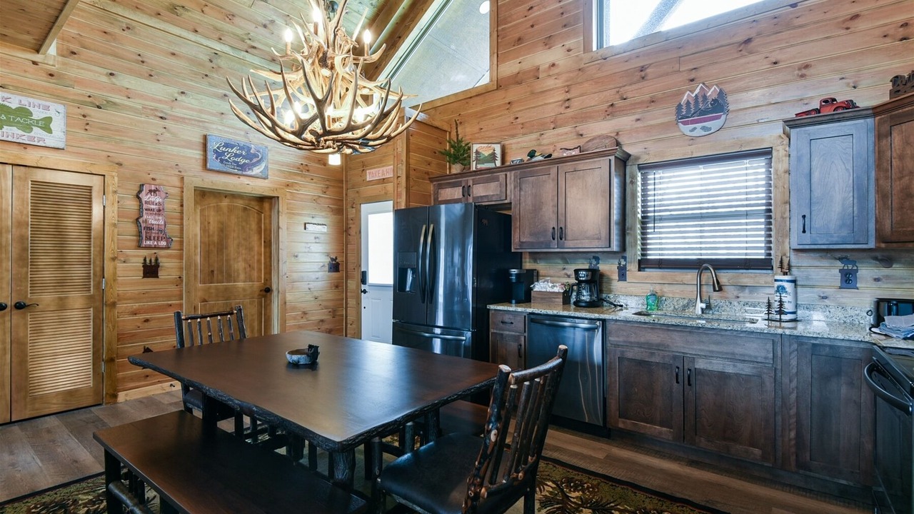 Photo of Kitchen in Branson Cedars