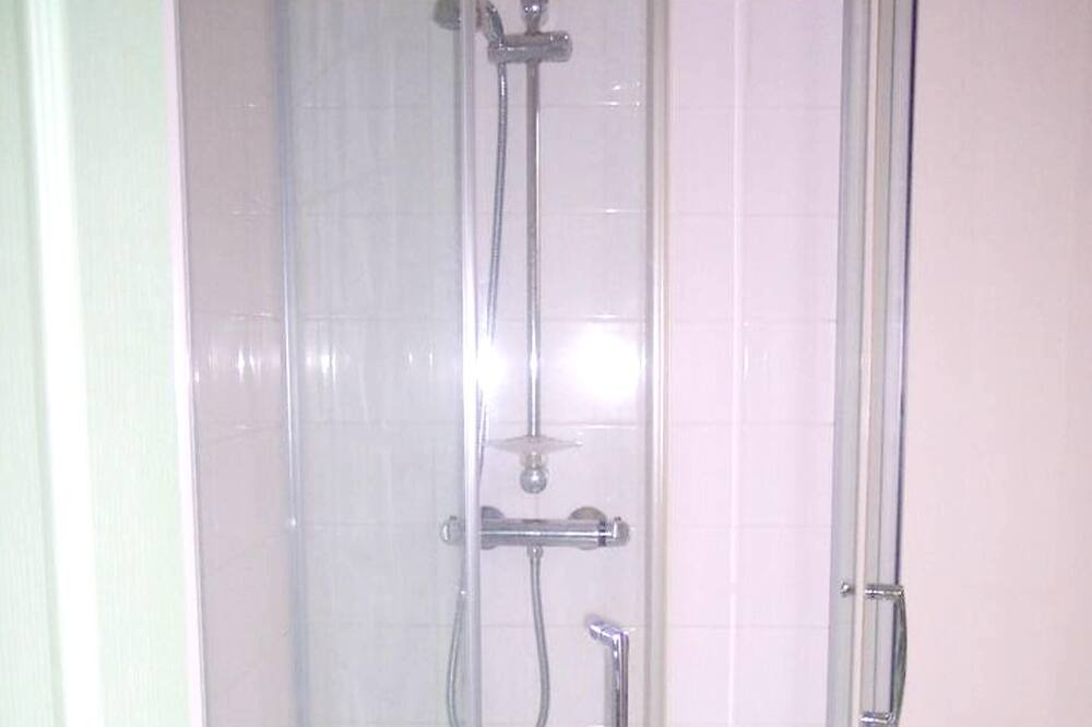 Photo of Bathroom in Les Moutiers-en-Retz