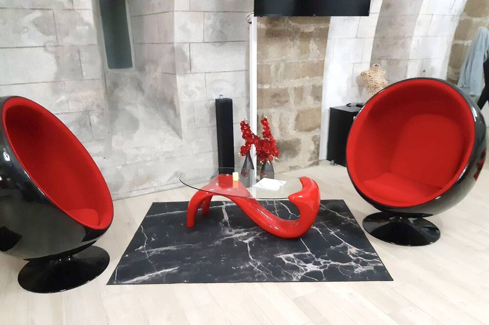 Photo of Livingroom in Ambrieres-les-Vallees