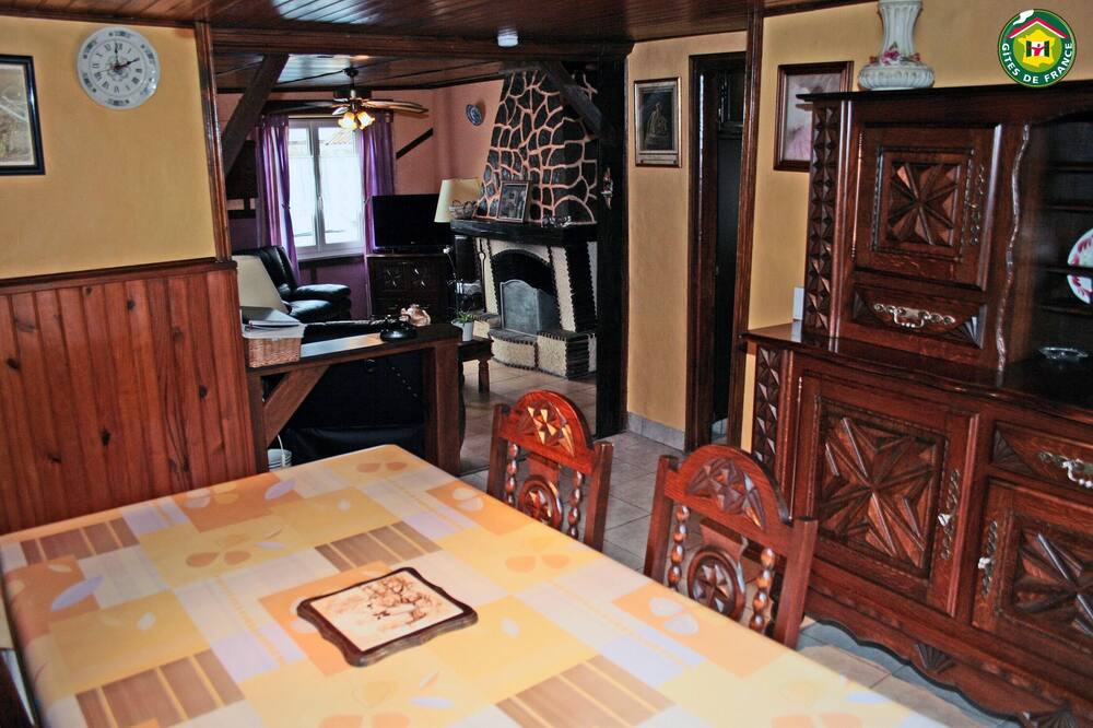 Photo of Livingroom in Longvilliers