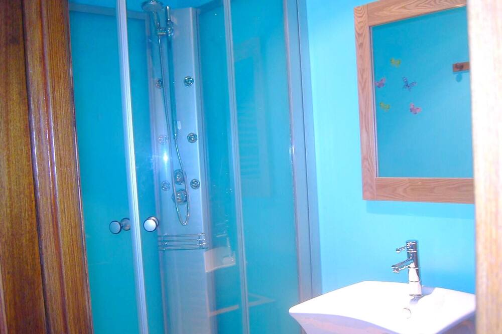 Photo of Bathroom in Criel-sur-Mer
