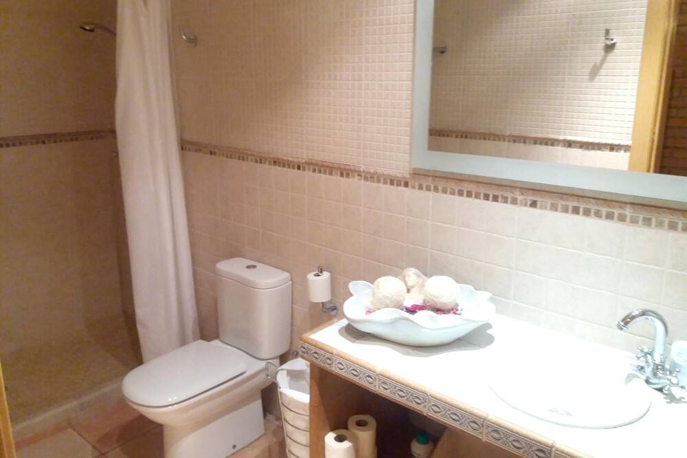 Photo of Bathroom in Ogassa