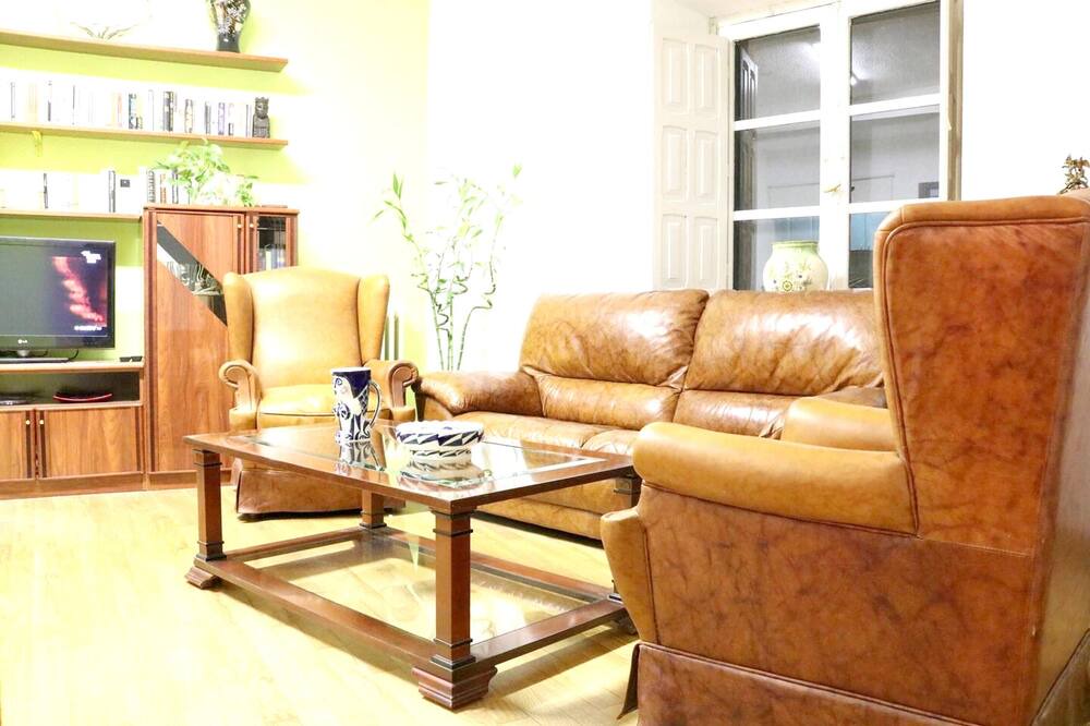 Photo of Livingroom in Old Town