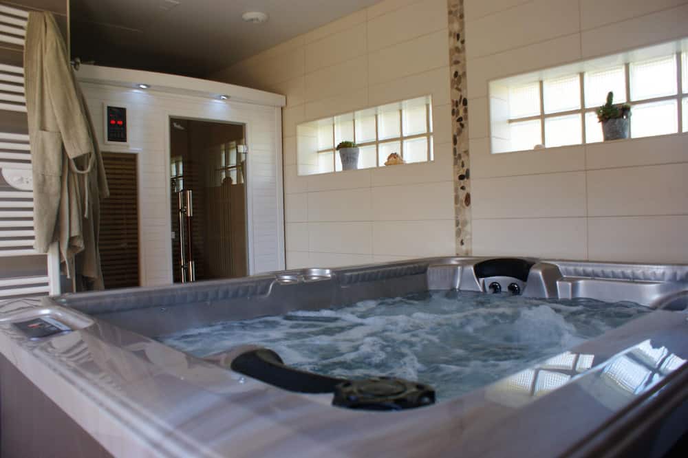 Photo of Others in La Ferriere-aux-Etangs