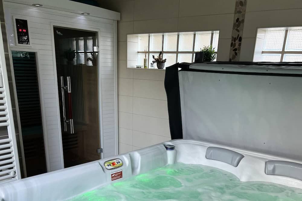 Photo of Others in La Ferriere-aux-Etangs