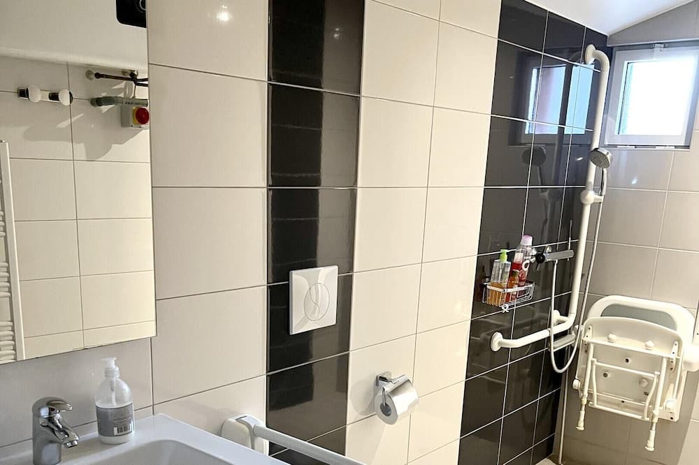 Photo of Bathroom in La Ferriere-aux-Etangs