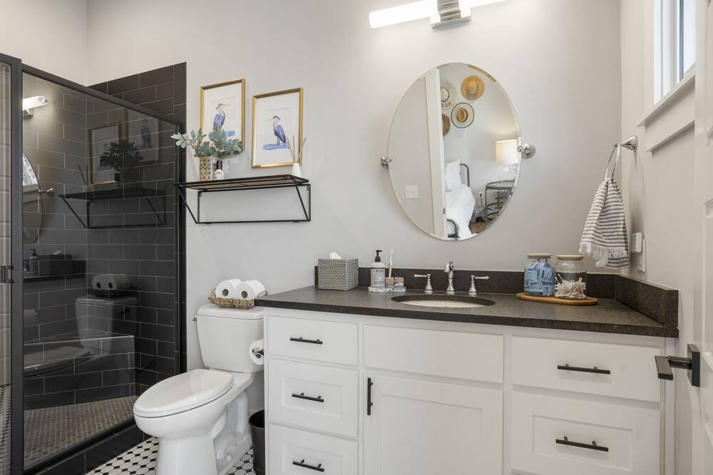 Photo of Bathroom in Eufaula