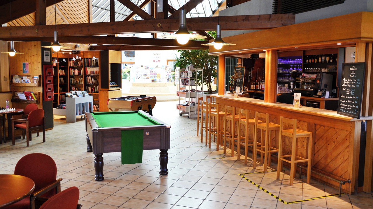 Photo of Others in Munster