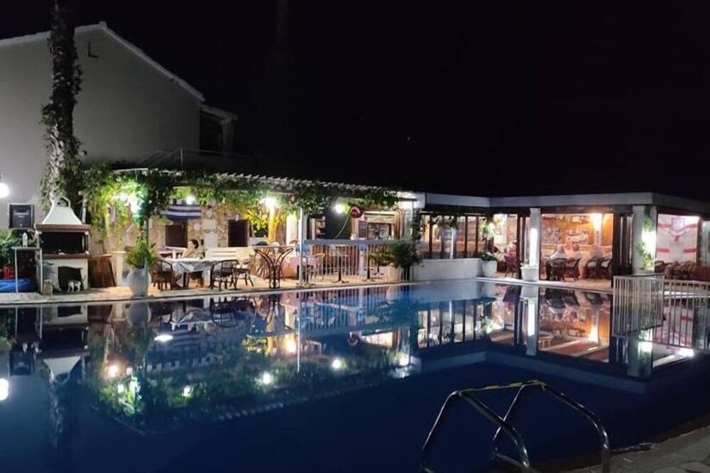 Photo of Outdoor in Roda