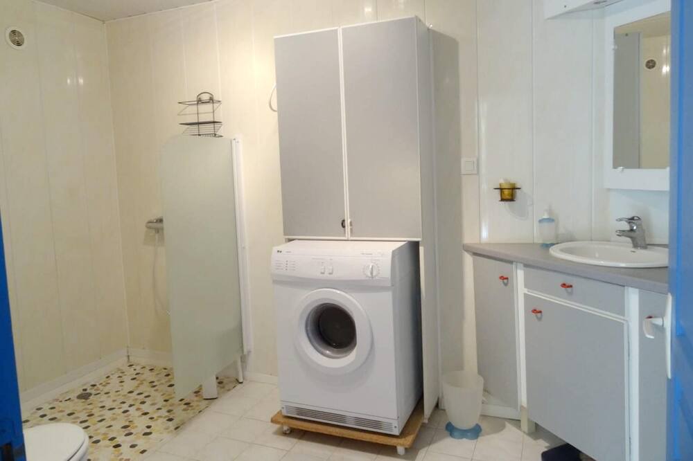 Photo of Bathroom in Annot