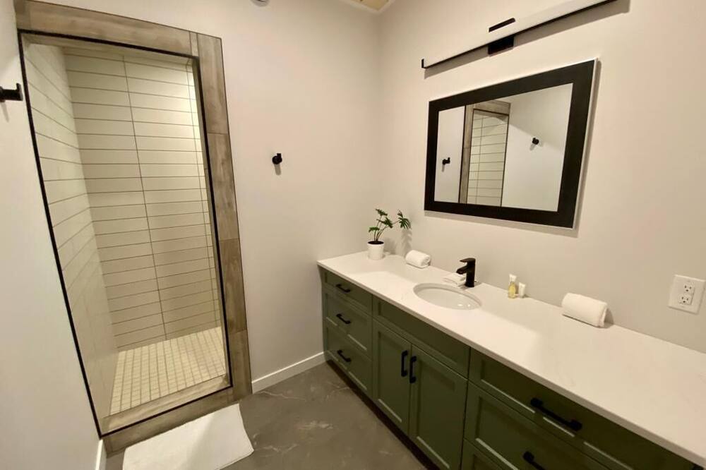 Photo of Bathroom in Wasagaming