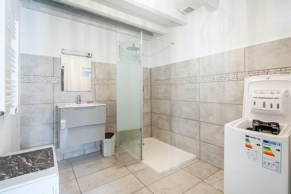 Photo of Bathroom in Puycelci