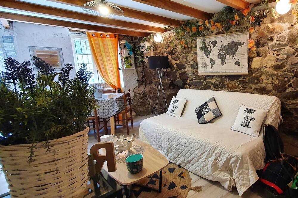 Photo of Livingroom in Saissac
