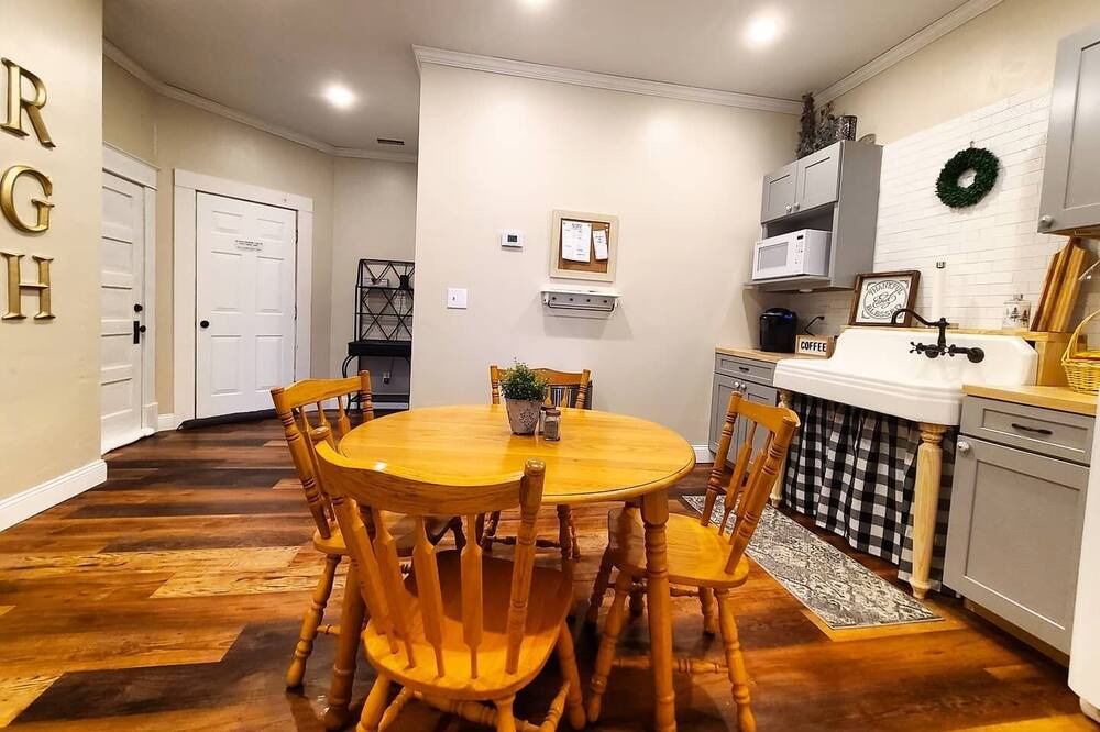 Photo of Kitchen in Rosebud