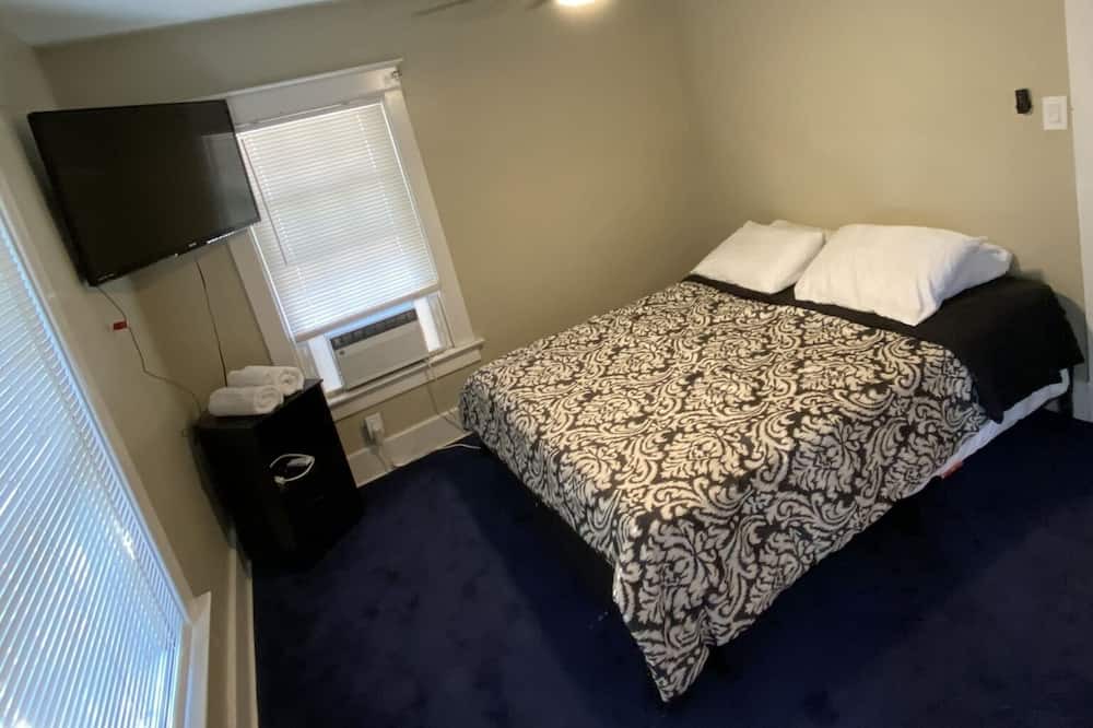 Photo of Bedroom in Broadway Gillham
