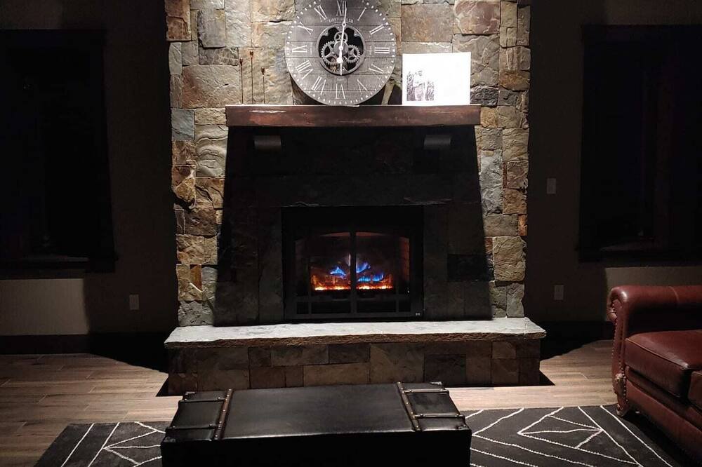 Photo of Livingroom in Priest River
