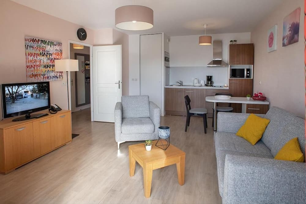 Photo of Livingroom in Villeneuve-le-Roi