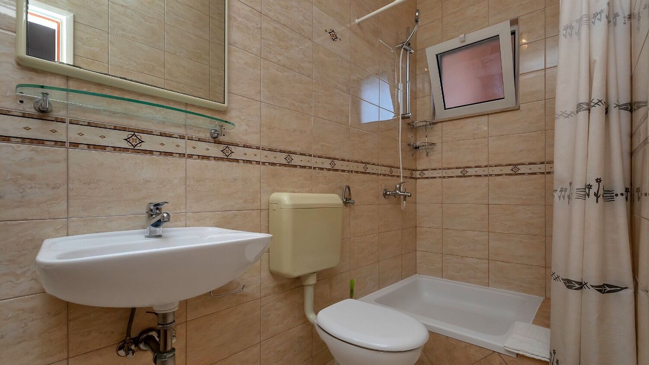 Photo of Bathroom in Istok