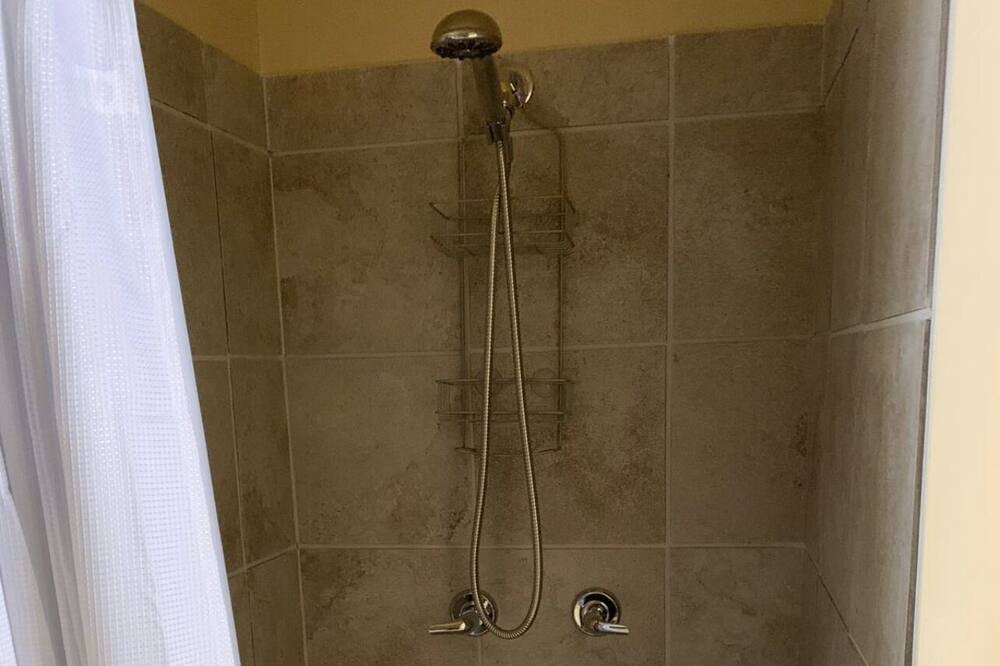 Photo of Bathroom in North Central Thousand Oaks