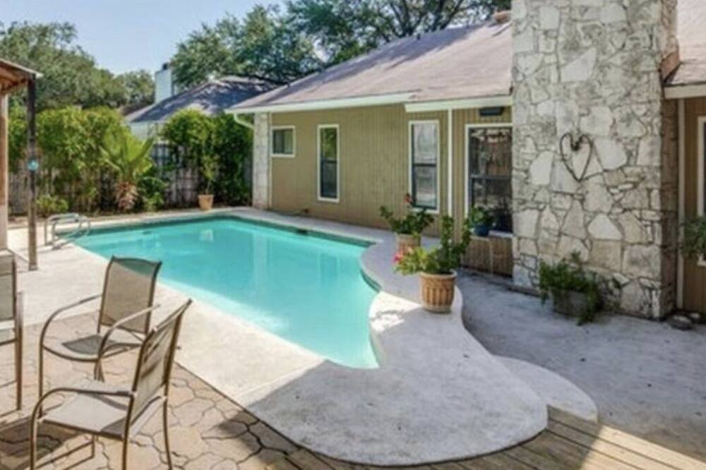 Photo of Outdoor in North Central Thousand Oaks