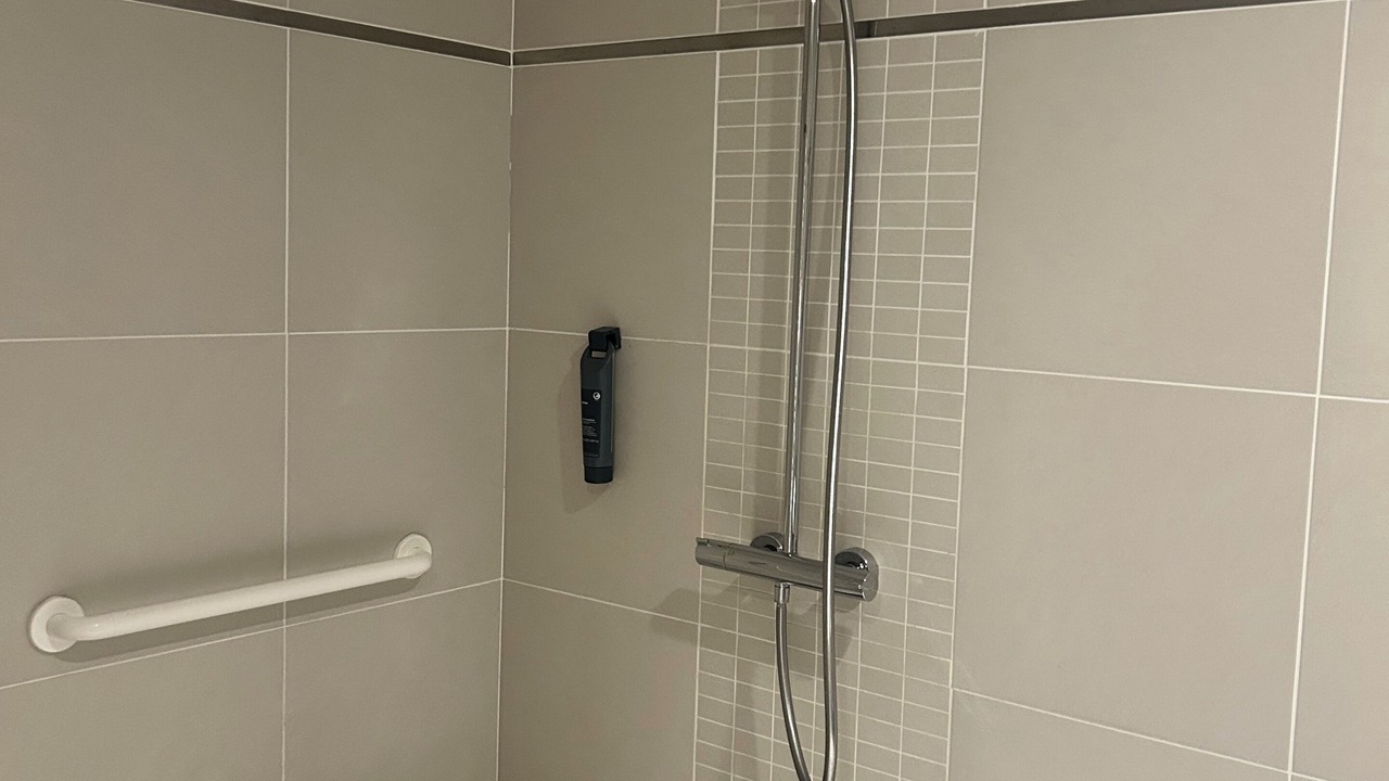 Photo of Bathroom in Francheville