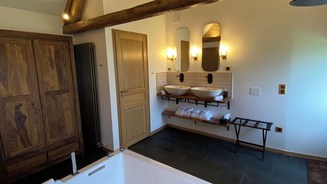 Photo of Bedroom in Le Merlerault