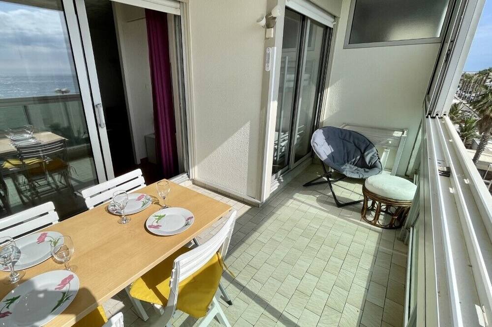 Photo of Patio Balcony in Saint-Nazaire