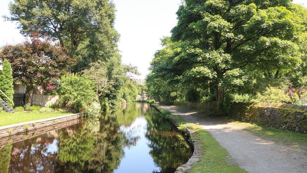 Photo of Others in Hepworth