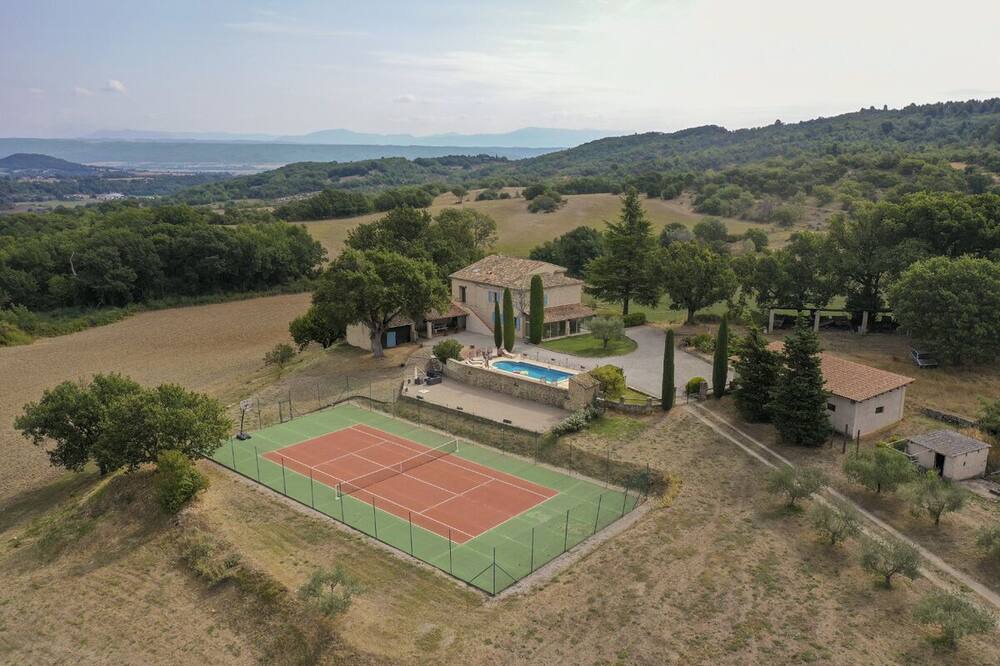 Photo of Others in Niozelles
