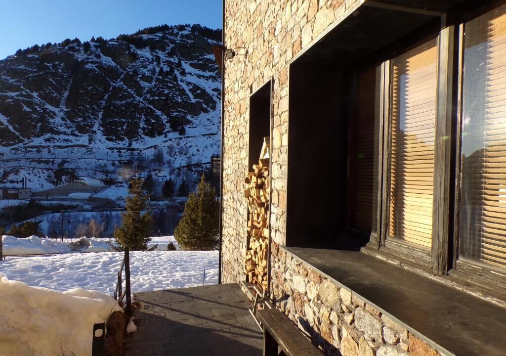 Photo of Patio Balcony in Incles