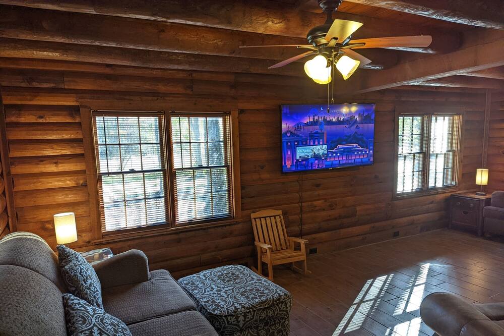Photo of Livingroom in Lake Houston