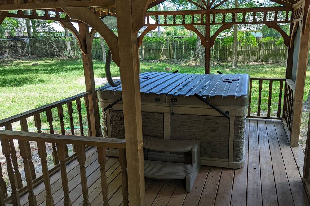 Photo of Patio Balcony in Lake Houston