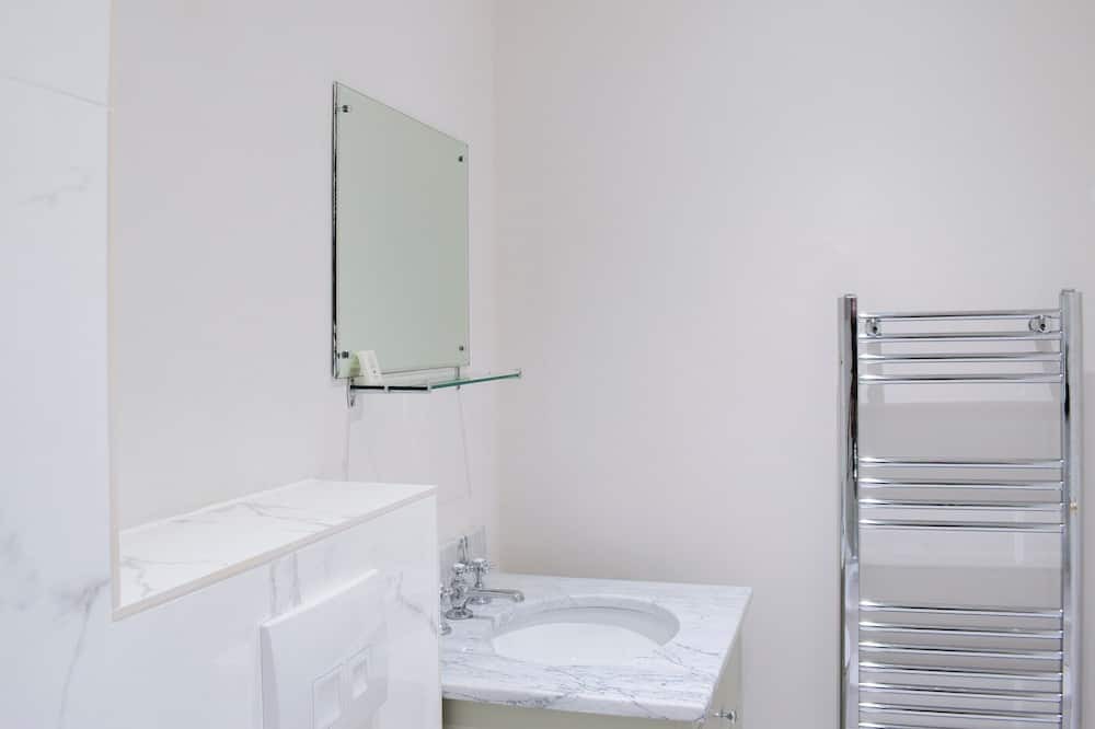 Photo of Others in Woolhope