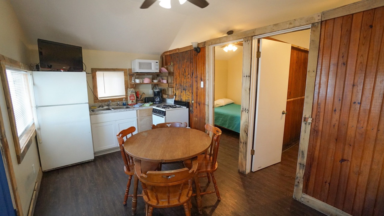 Photo of Others in Monticello