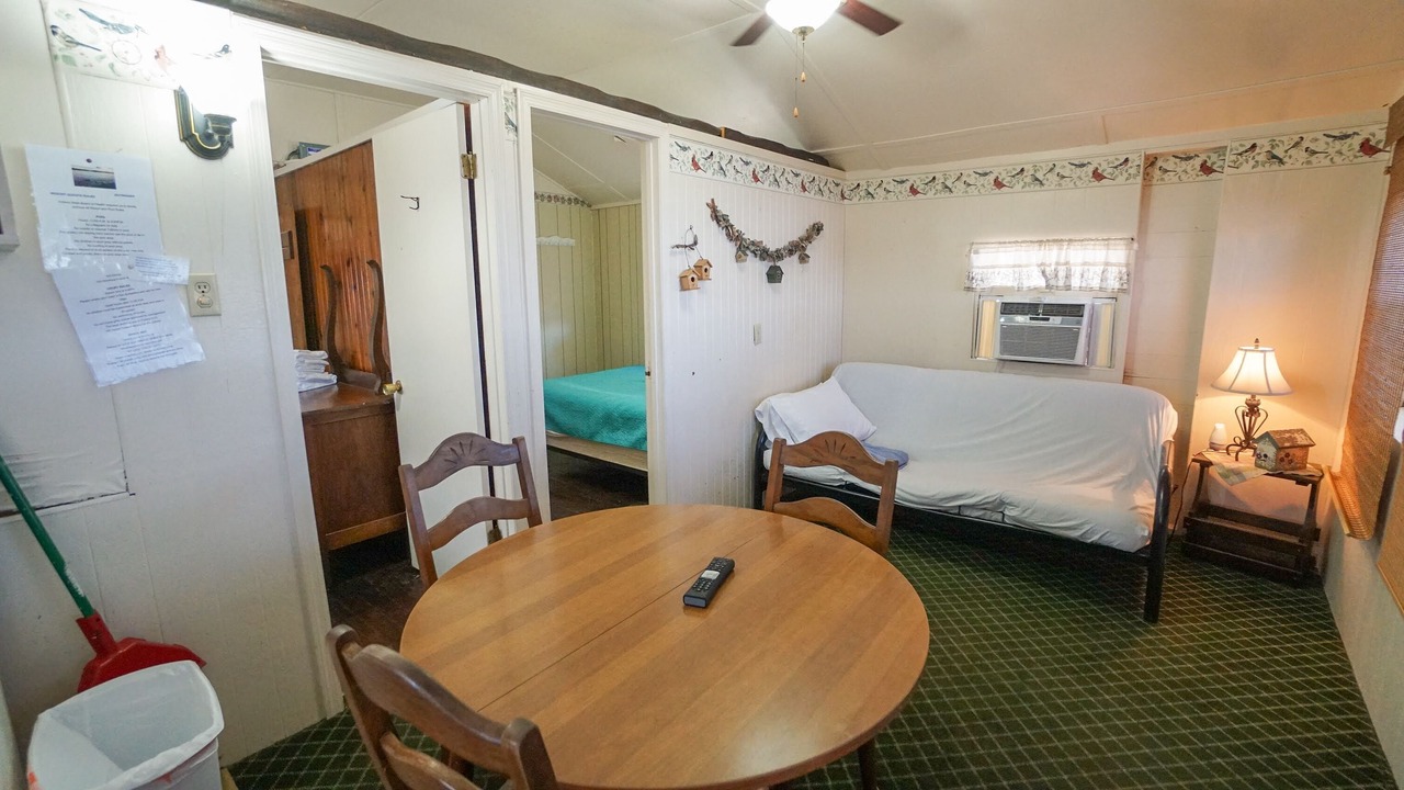 Photo of Others in Monticello